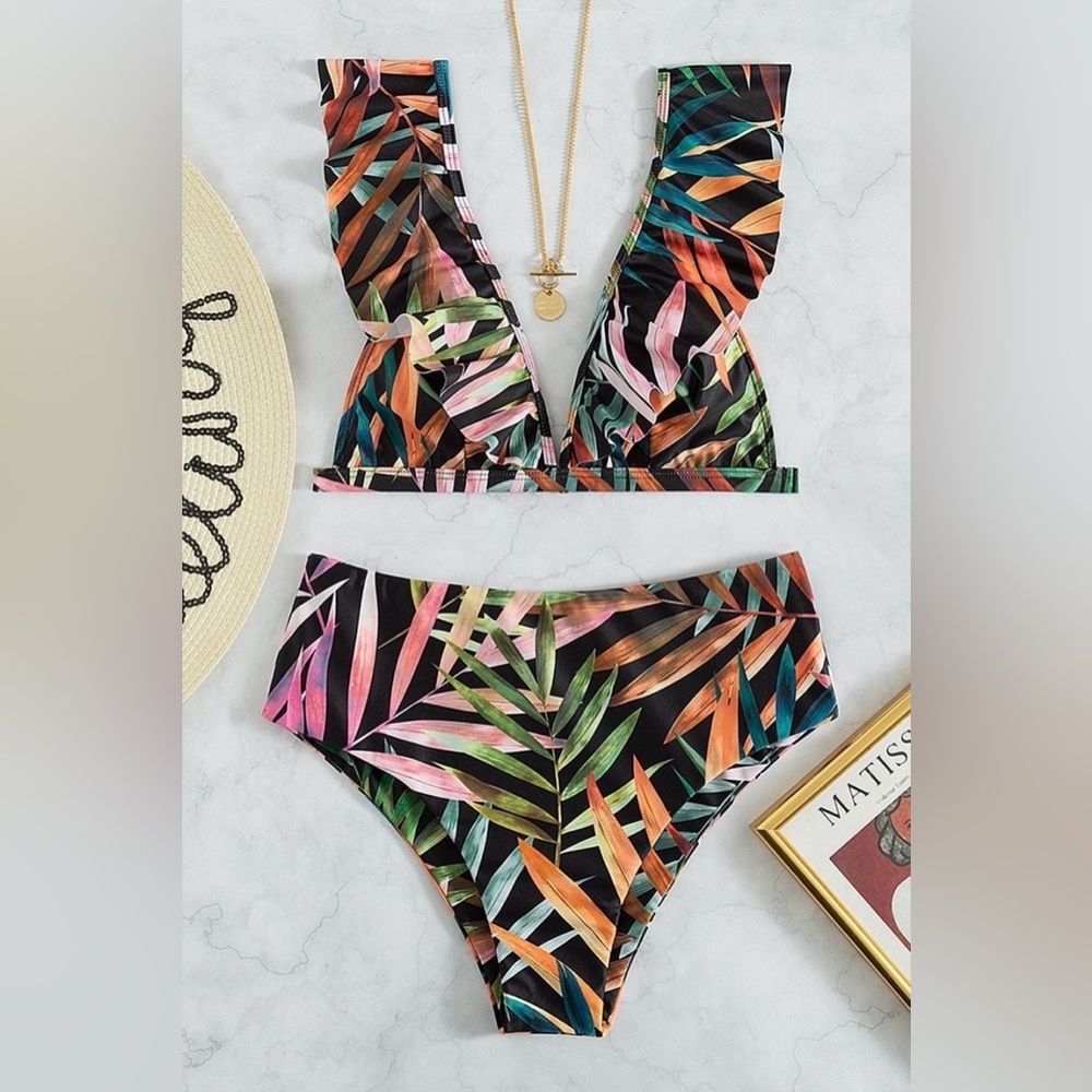 NWT Tropical Print Ruffled Triangle Top High Waist Two Piece Bikini Swimsuit